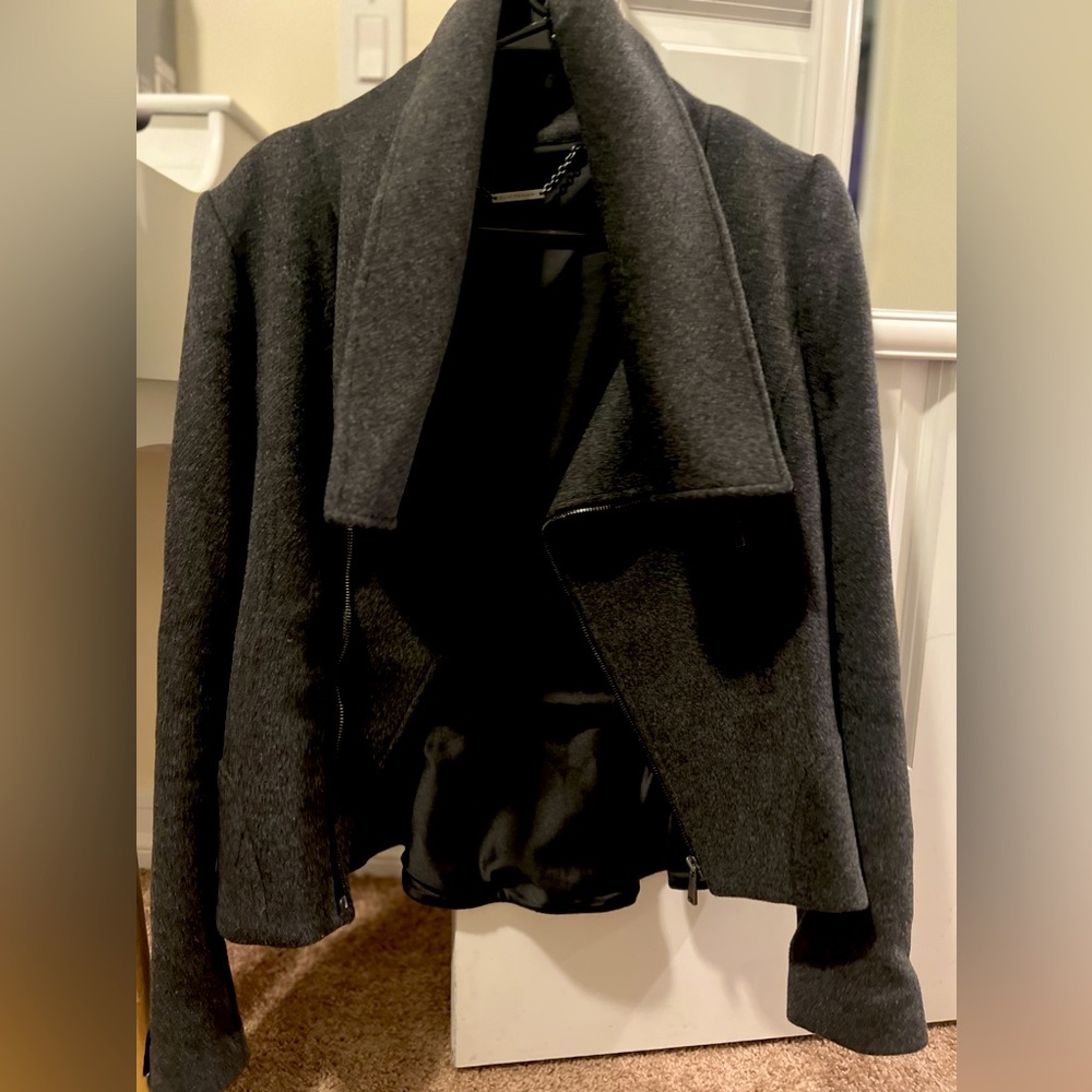 Excellent Condition Elie Tahari Peplum Wool coat